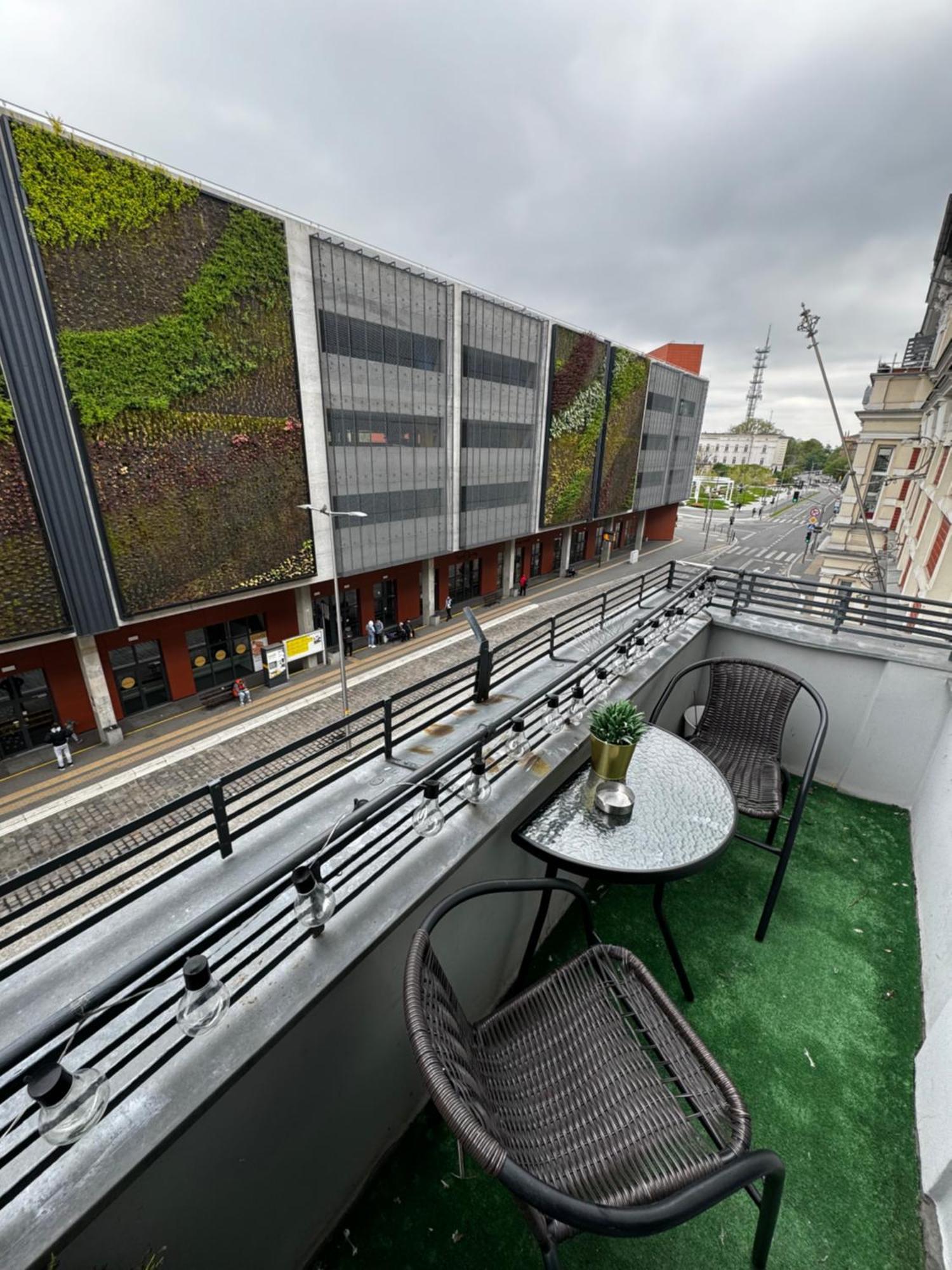 Apartament Flaming Z Balkonem - Scisle Centrum Naprzeciwko Pkp I Pks - Self Check In - Darmowy Parking - Pozne Wymeldowanie Do 12 - Wystawiamy Fv Opole Exterior foto